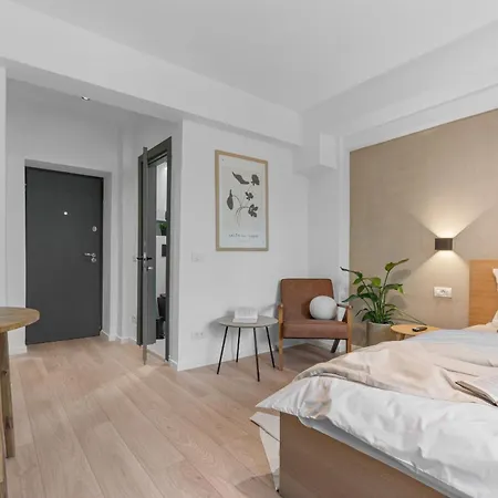 Downtown Comfort Near Attractions *