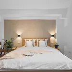 Apartament Downtown Comfort Near Attractions