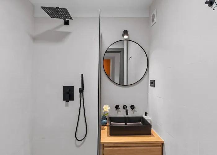 Appartement Downtown Comfort Near Attractions Boekarest