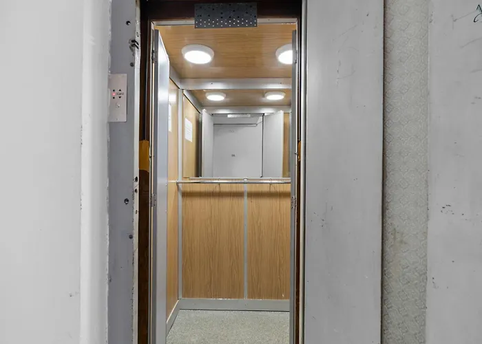 Apartamento Downtown Comfort Near Attractions Bucareste